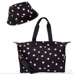 alice and olivia duffel bolsa